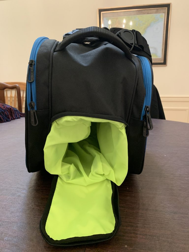 Yonex Pro Racquet Bag (9PCS) - Shoe Compartment Empty.