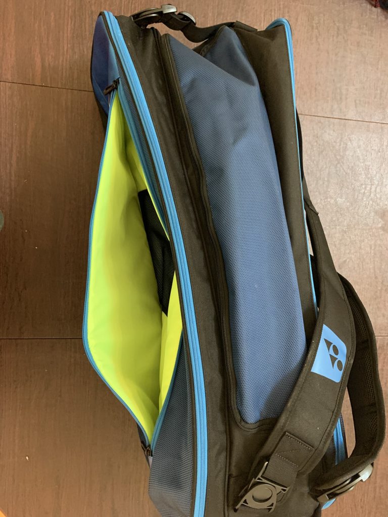 Yonex Pro Racquet Bag (9PCS) - Side Pocket - Bird Eye's View